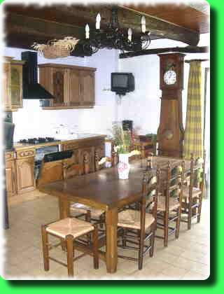 kitchen of cottage 'la Fourniau' 